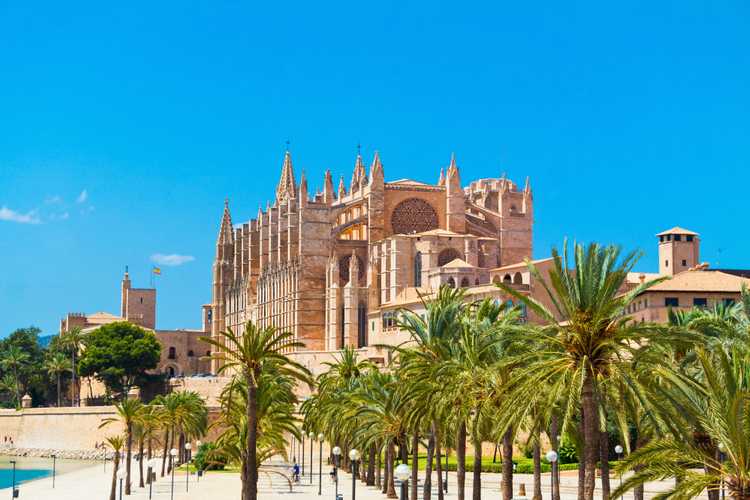 Explora las principales atracciones de Palma – Evita filas, lugares icónicos y experiencias destacadas en 2026